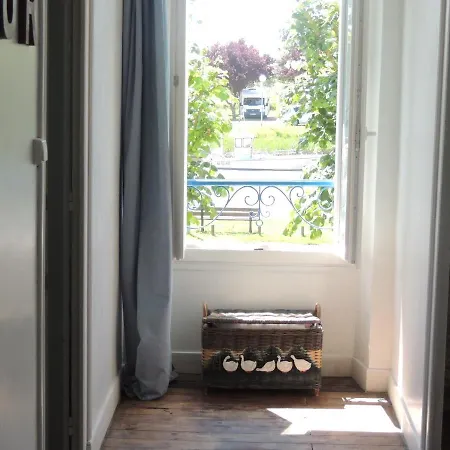 Grande Maison Avec Vue Sur Le Chenal Superbes Couches De Soleil Sur L Estuaire De La Gironde! Dom wakacyjny *