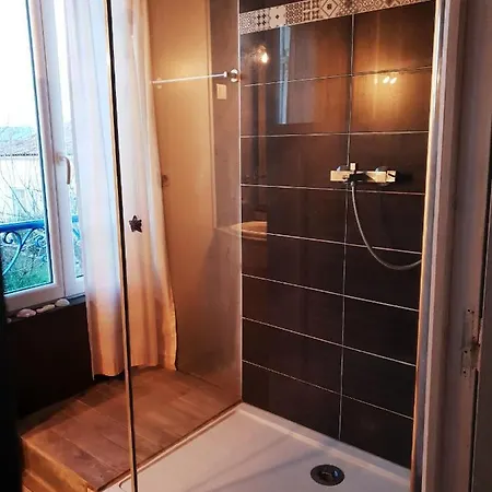 Grande Maison Avec Vue Sur Le Chenal Superbes Couches De Soleil Sur L Estuaire De La Gironde! * Mortagne-sur-Gironde