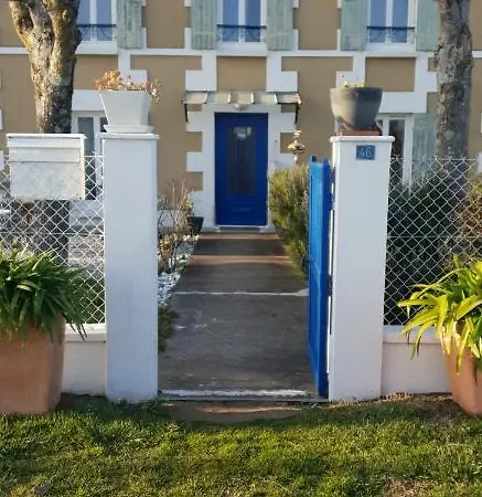 Grande Maison Avec Vue Sur Le Chenal Superbes Couches De Soleil Sur L Estuaire De La Gironde! Dom wakacyjny *