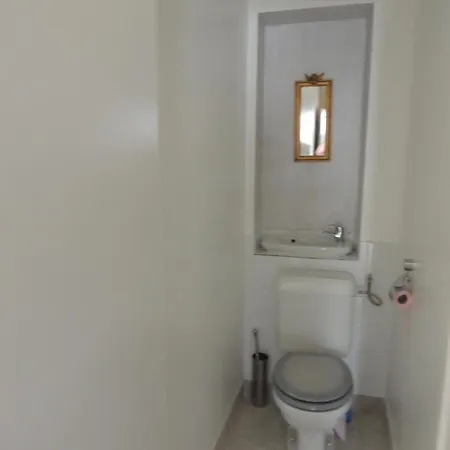 Grande Maison Avec Vue Sur Le Chenal Superbes Couches De Soleil Sur L Estuaire De La Gironde!